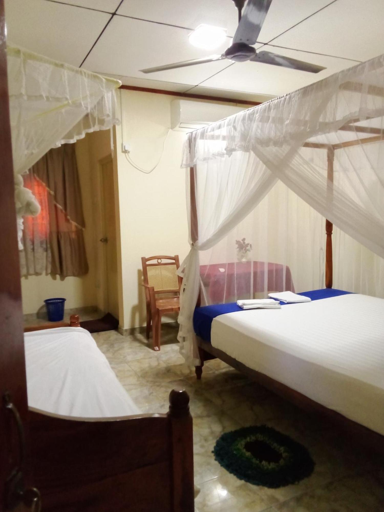 Jaya Home Stay Tangalle Bilik gambar